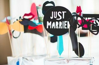 fotofunautomaten-photo-booth-addon-requisiten_ibe_330x218